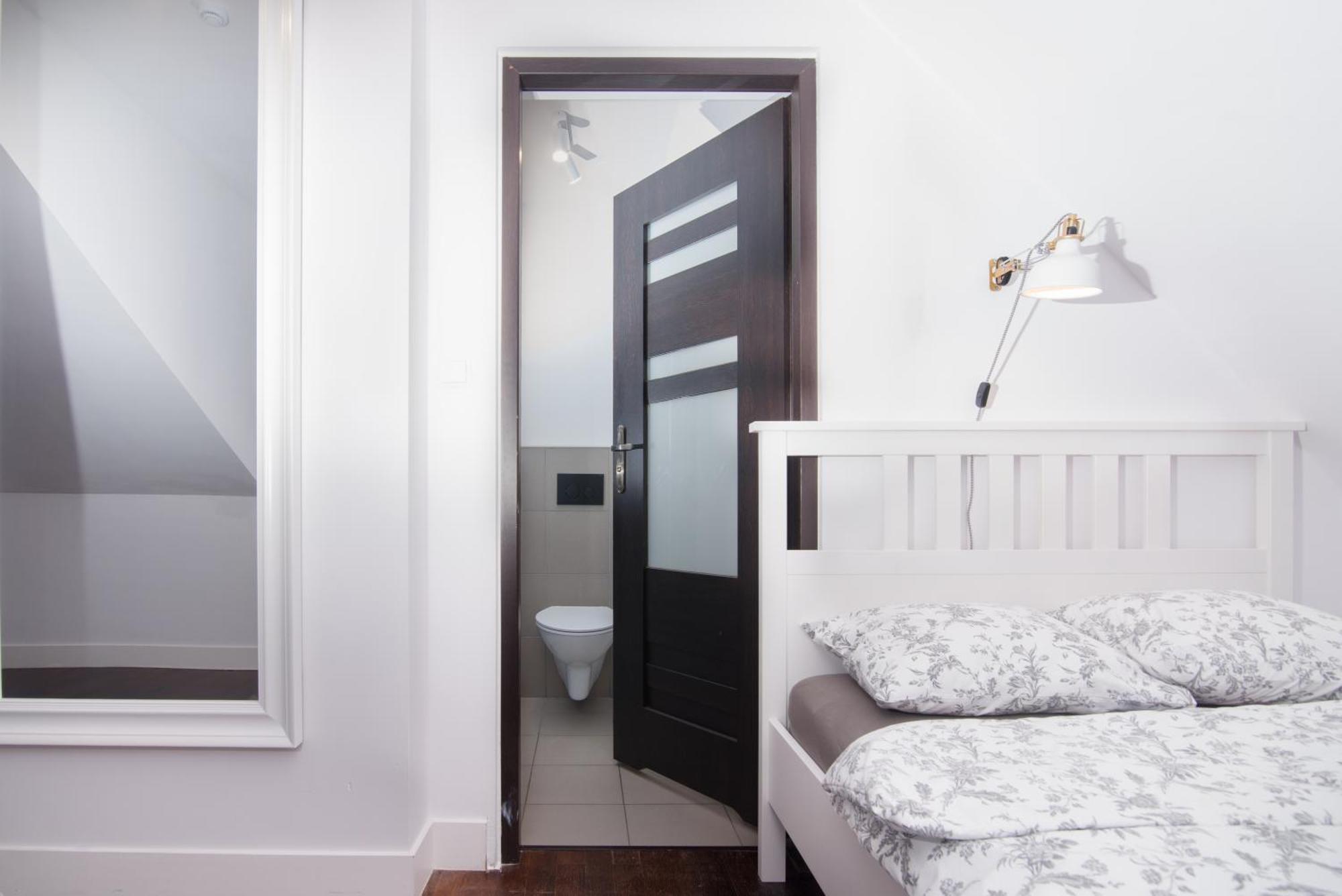 Hubertus Hotel Wola Rzedzinska Bagian luar foto
